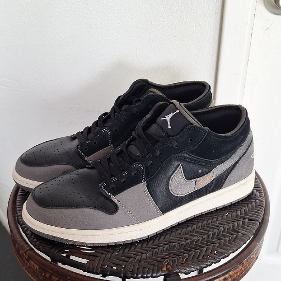 Nike Air Jordan 1 Low SE Craft Inside Out Shoes DN1635-001 Men Size 12 - Picture 1 of 9